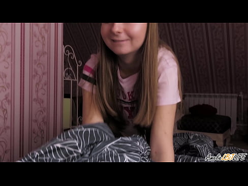 ❤️ Blondie suger BFF's dypt og får sperm i munnen ❌ Sexvideo hos oss no.nudexxx.ru